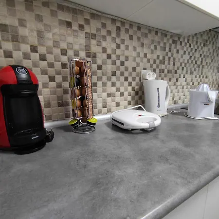 Apartasol アパート